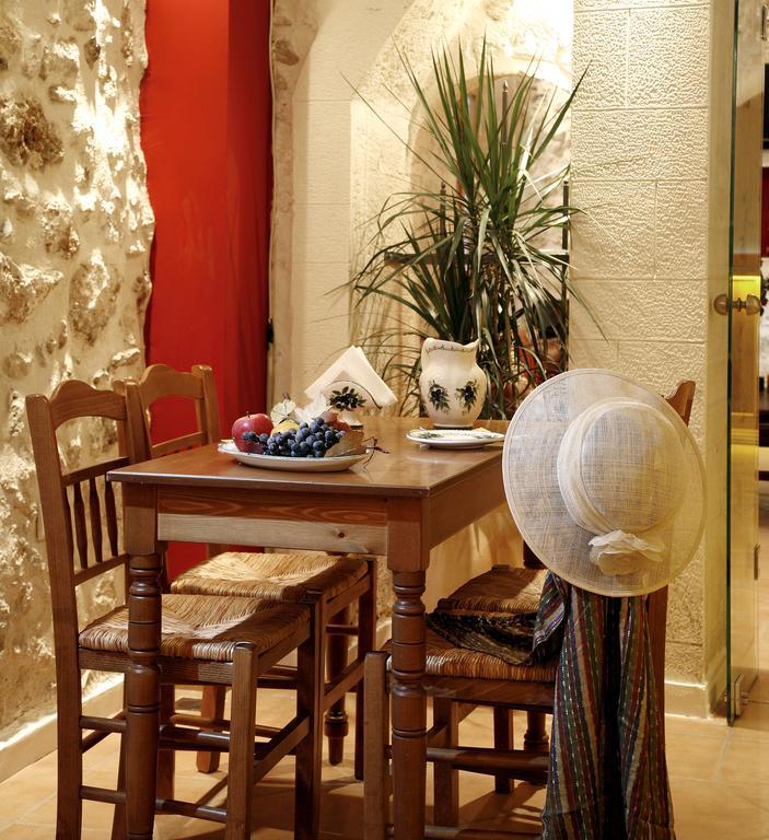Leo Hotel Réthymnon Extérieur photo
