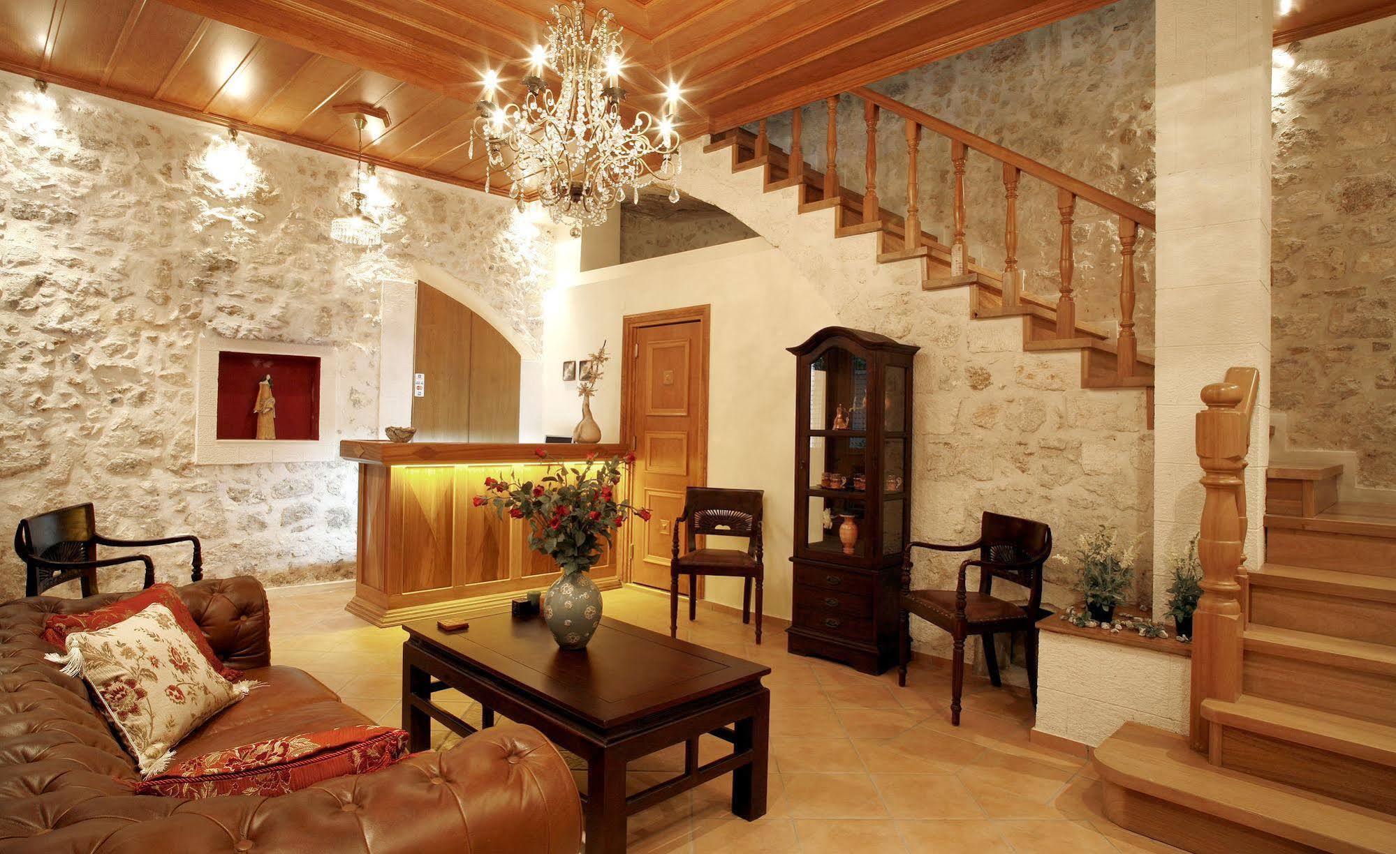 Leo Hotel Réthymnon Extérieur photo
